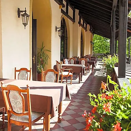Hotel Maria Strzelin