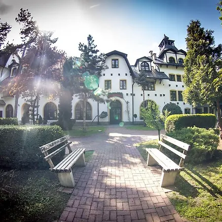 Maria Hotel 2*