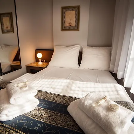 Maria Hotel